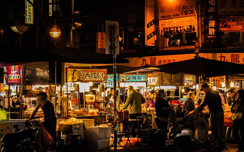 Chợ Đêm Đài Trung - Trải nghiệm thú vị ở Đài Loan về đêm