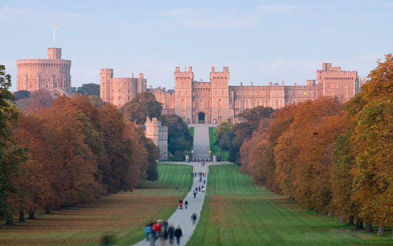 Lâu đài Windsor - Lâu đài tuyệt đẹp là một trong 3 nơi ở của Hoàng gia Anh